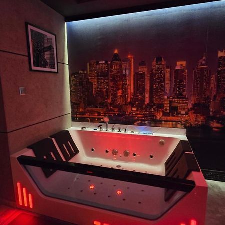 Apartament Manhattan Ełk Exteriér fotografie